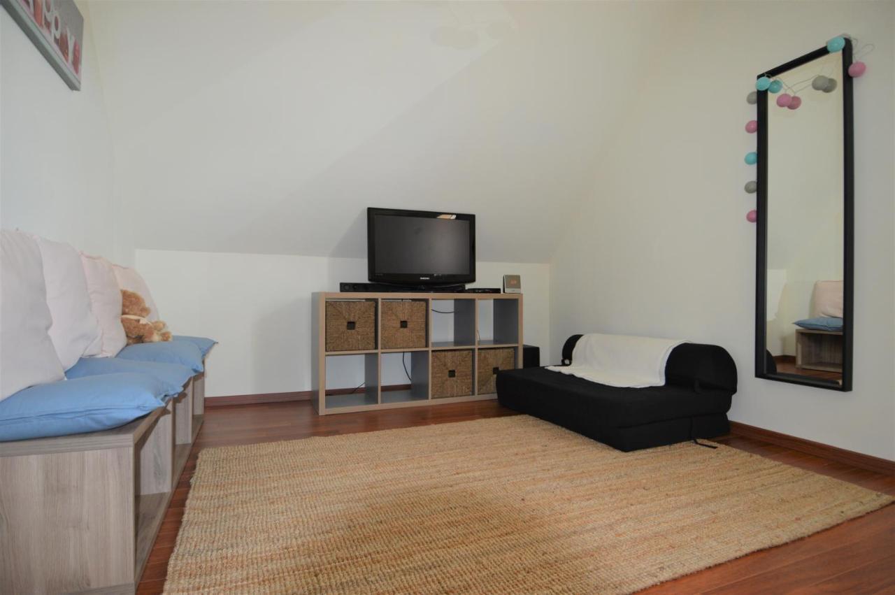 Maison Confortable: Spacious With Garden Terrace Near Bayeux * Saonnet