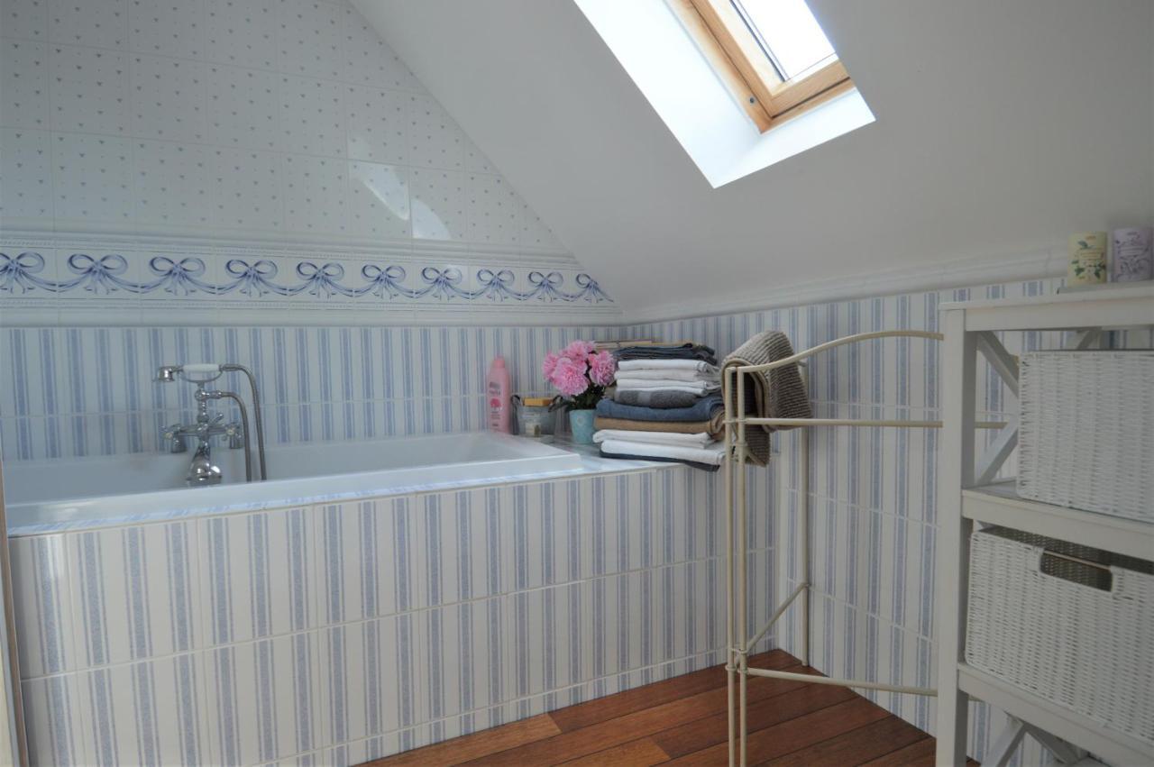 Maison Confortable: Spacious With Garden Terrace Near Bayeux *