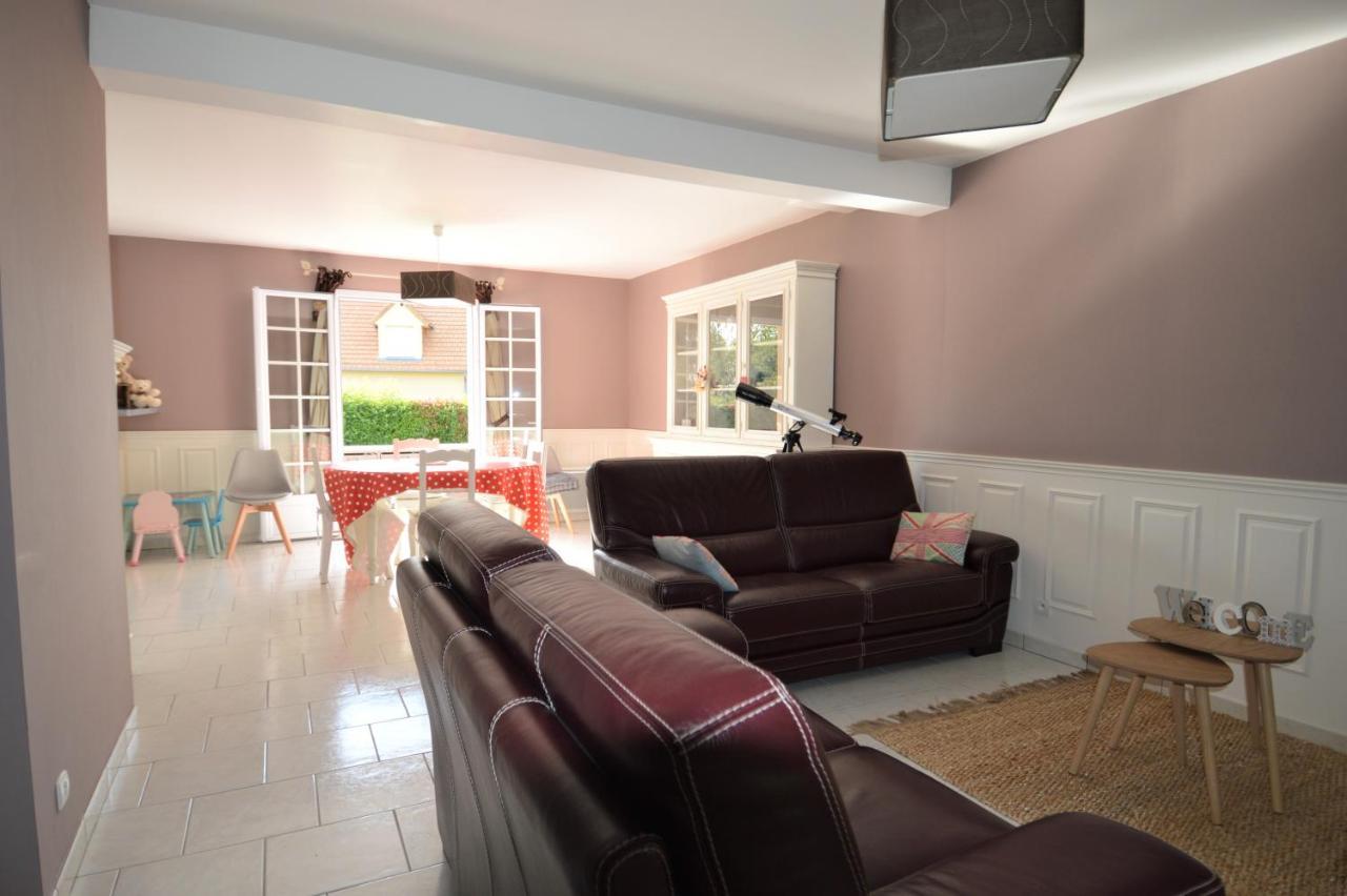 Holiday home Maison Confortable: Spacious With Garden Terrace Near Bayeux
