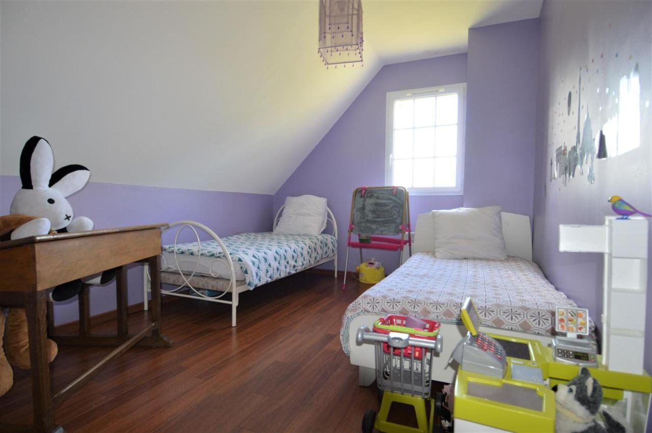 Holiday home Maison Confortable: Spacious With Garden Terrace Near Bayeux *