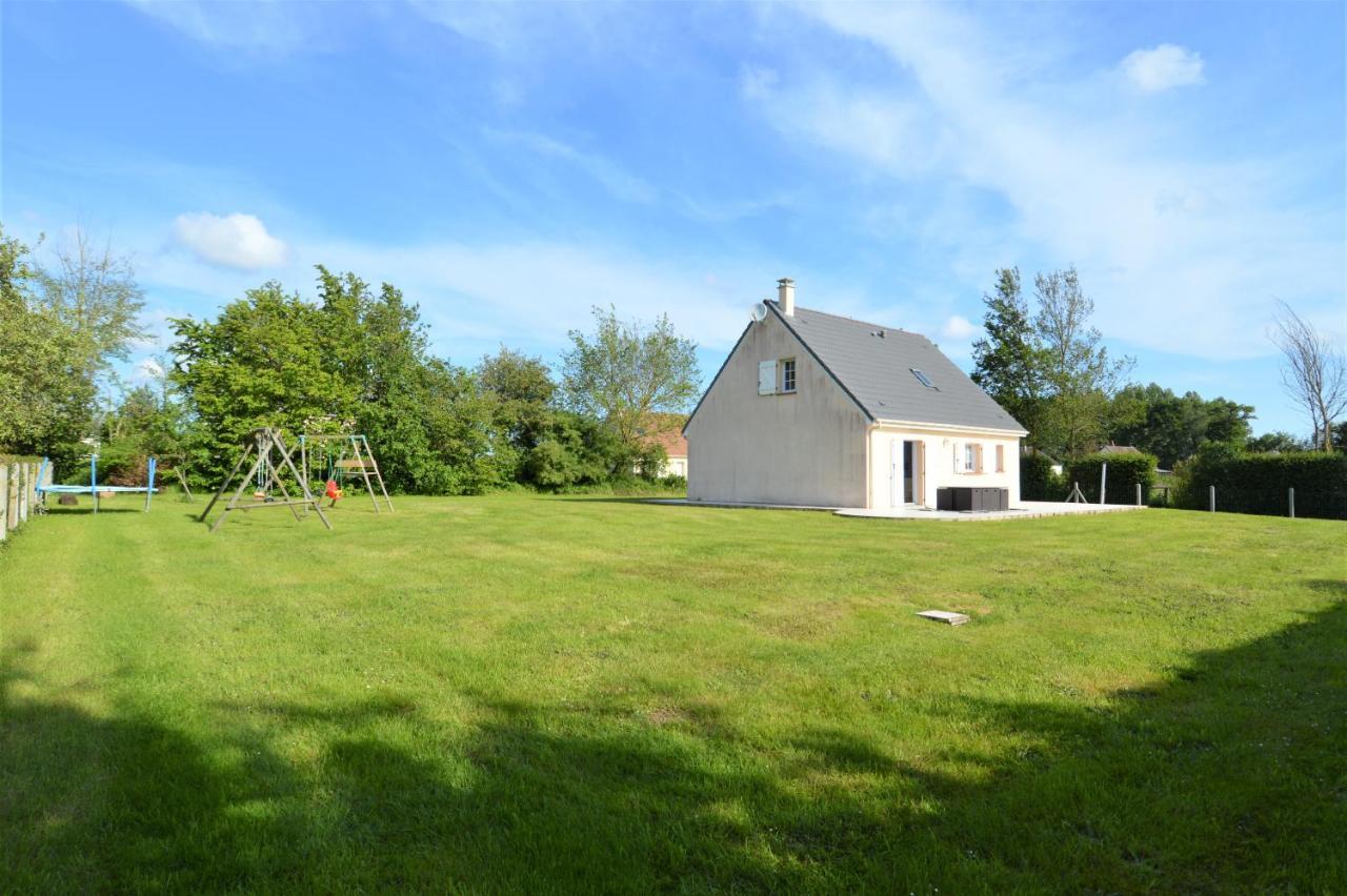 Maison Confortable: Spacious With Garden Terrace Near Bayeux Holiday home